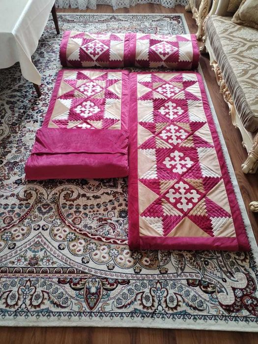 Көрпелер сатылымда