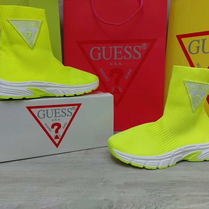 Дамски неонови кецове