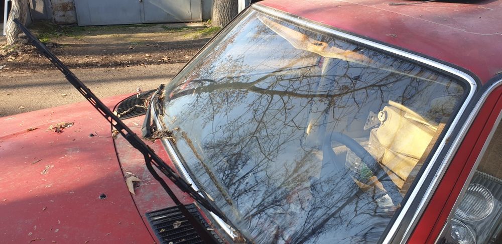 Б.У и новые, лобовое стекло на мерседес , mercedes