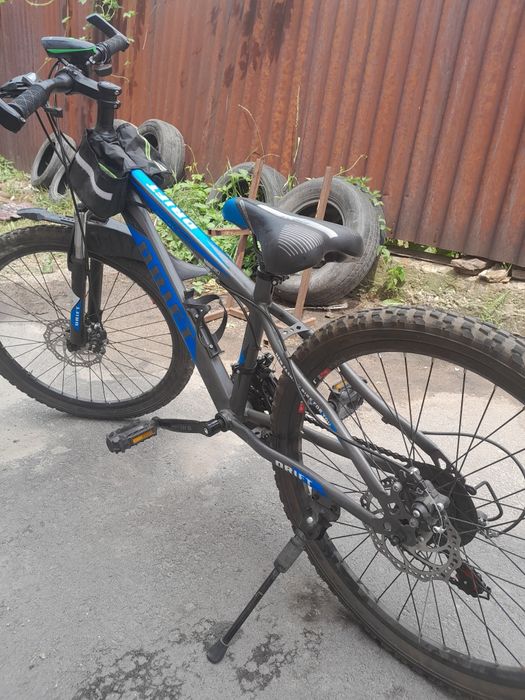 Продаётся велосипед.