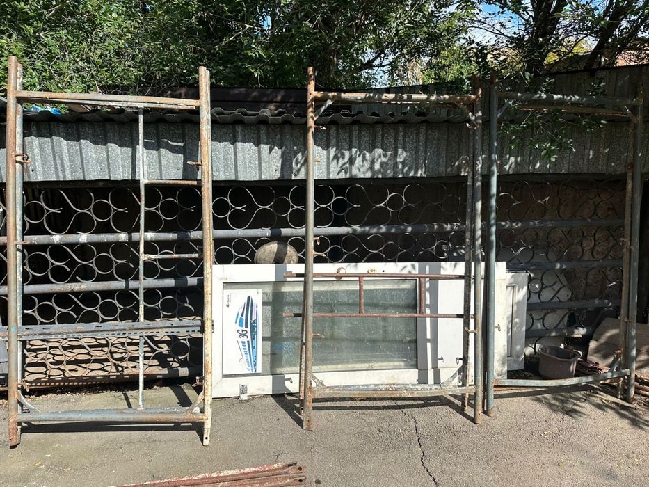 Строительные Леса трубчатые  В аренду
