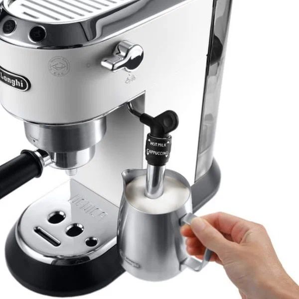 Рожковая кофеварка "DeLonghi" EC685W, 15 Бар, для эспрессо