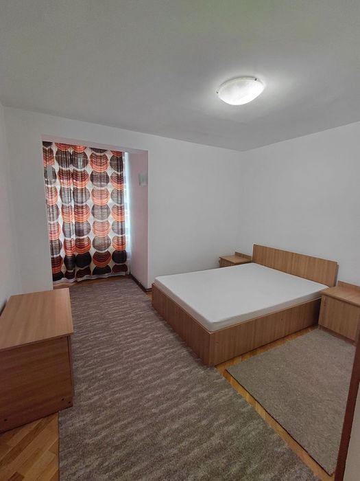 Inchiriez apartament 2 camere