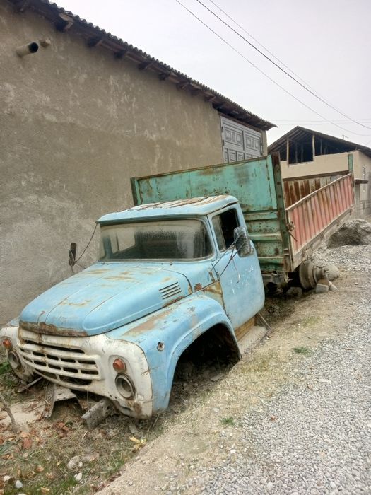 Zil 130  zapchasga sotiladi ЗИЛ 130
