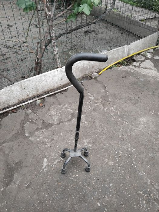 Инвалидная трость