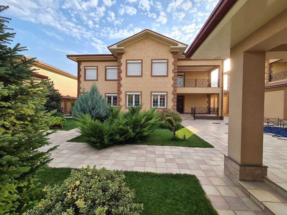 Очень огромный Евро дом лучшего класса с 9 соток