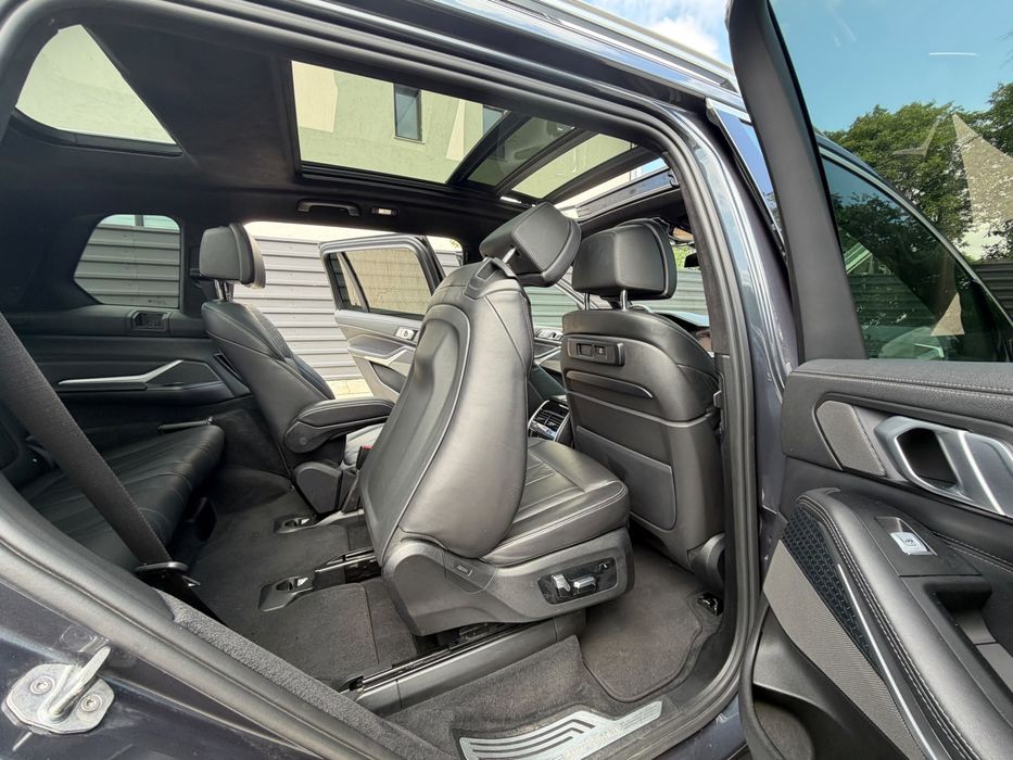 Bmw X7 3.0d-265cp-2020-Model Individual-6Locuri-Full Option-Variante Auto !