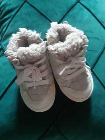 Ghete copii ZARA imblanite marimea 25