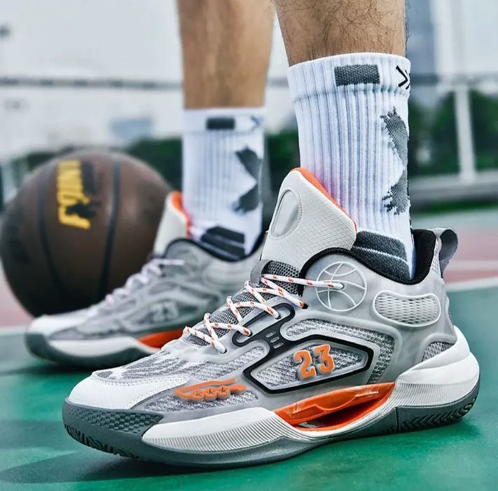 Спортивные Кроссовки