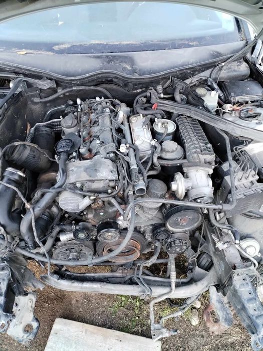 Продавам Мерцедес С220 CDI 2001г