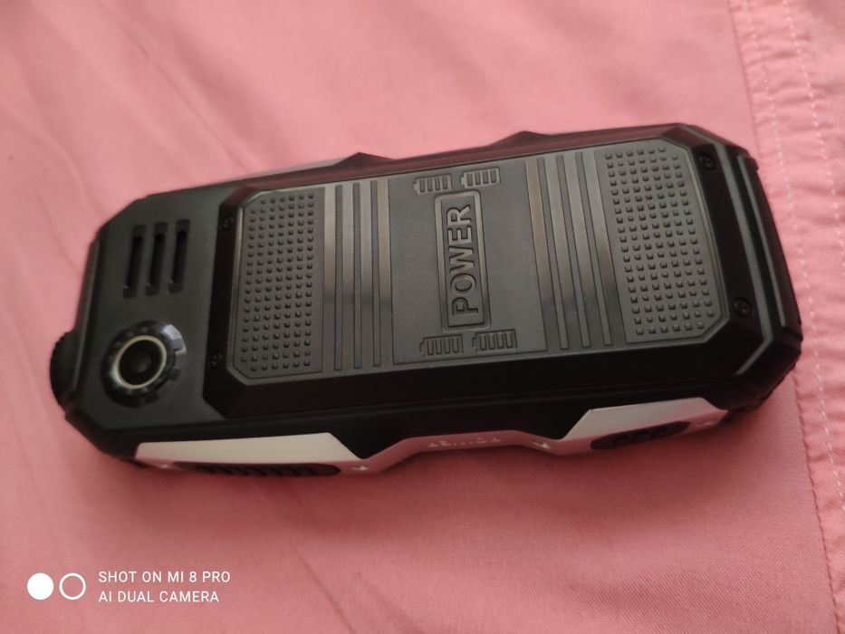 Power Phone rezistent la, căzături, lovituri,praf ,etc - dual SIM