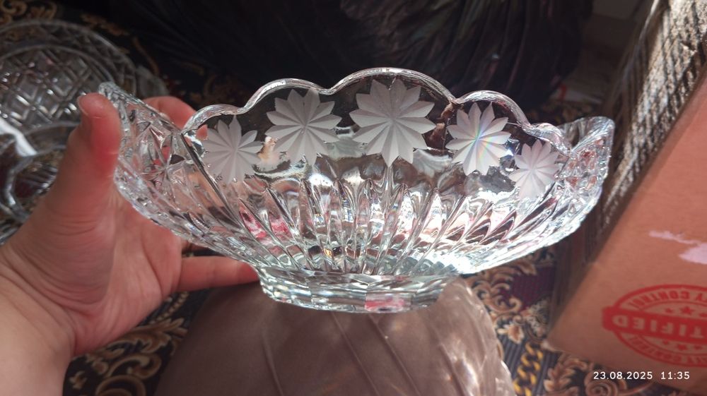 Продам хрусталь новая
