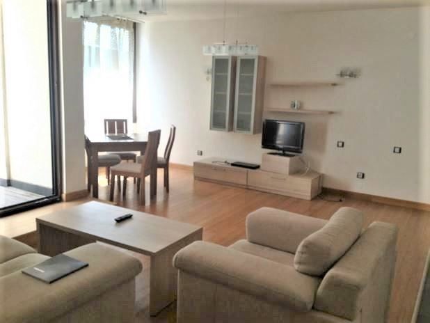 Дава се под наем Двустаен апартамент в София, Студентски град - 70 кв.м за 499 € - Снимка #1