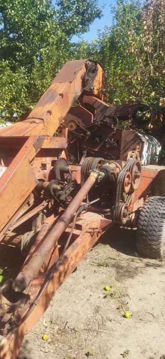 Комбайн кукурузный