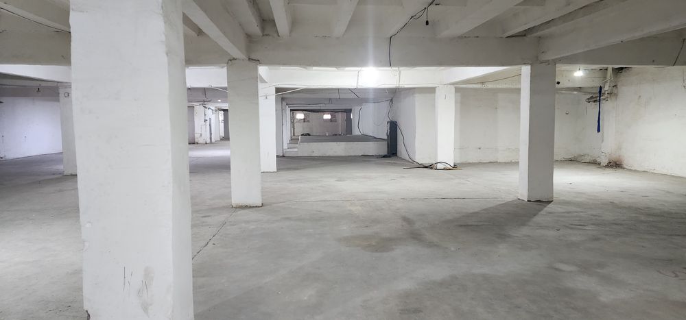 Сдается в аренду за кв метр 2 у. е. для производства, офис и другие.