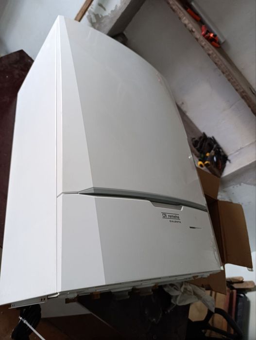 Remeha calenta 40kw sotiladi