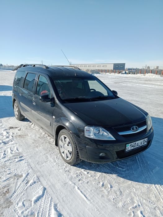 Продам Ларгус в хорошем состоянии бензин