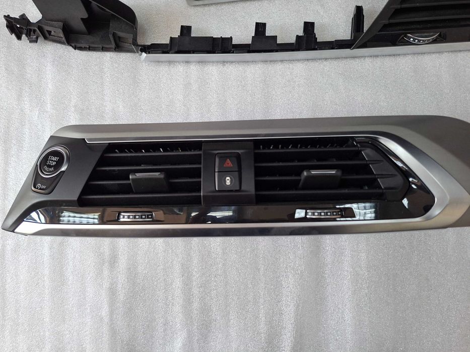 Лайсни възздуховоди духалки Арматурно табло BMW X3 G01 X4 G02