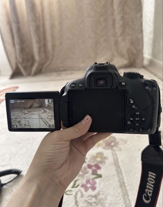 Продаю камеру Canon