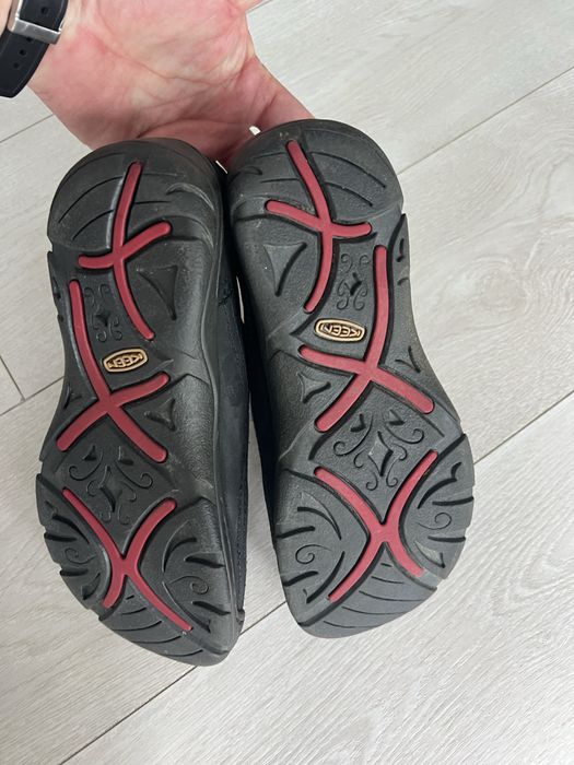 KEEN piele sport mar.37,5 24 cm