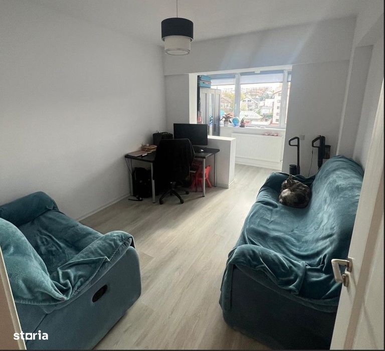 Ap 2 cam D, etaj int, mob utilat, parcare intab, capat Pacurari