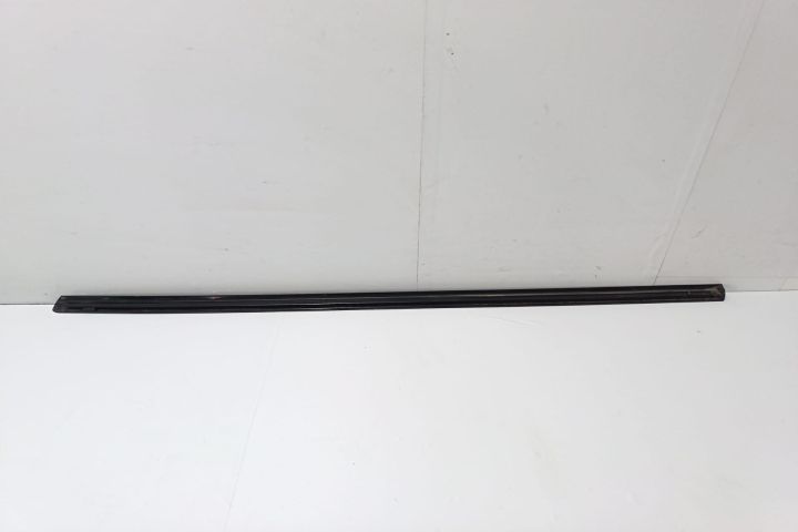 Bandou superior usa dreapta spate Mercedes-Benz E-Class W210/S210 (fa