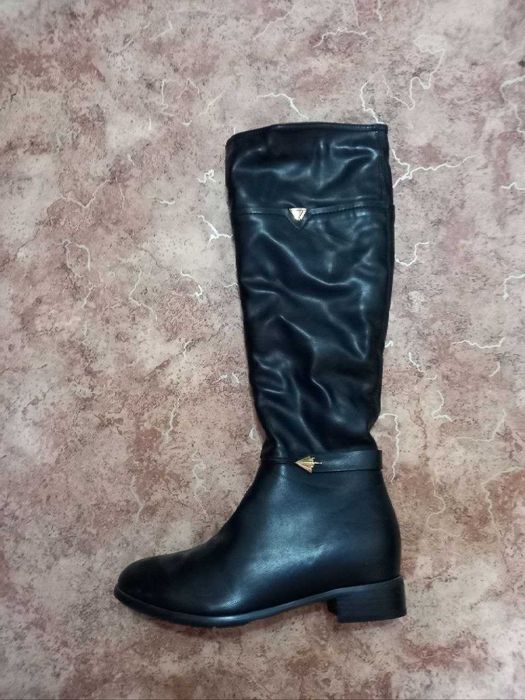 Женские зимние сапоги