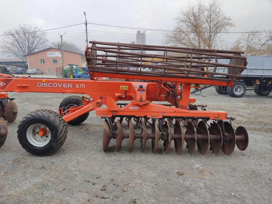 Kuhn discover M44 660
