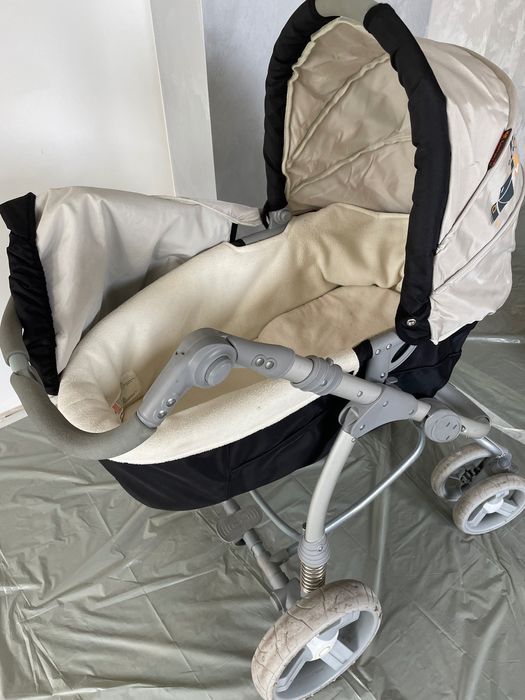 Бебешка количка 2 в 1