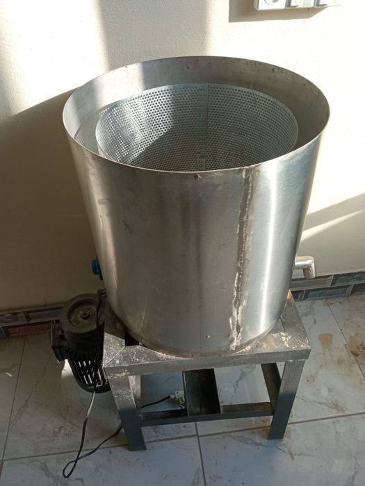 Tayyor biznes sotiladi