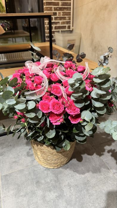 Букет цветов продается