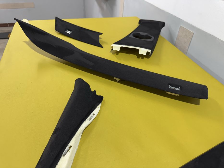 Таван, колонки и прилежащи пластмаси в алкантара е61