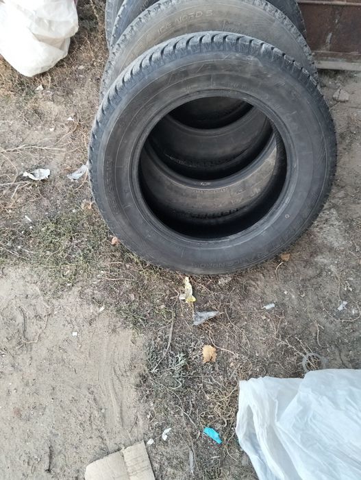 Зимняя резина MAXXIS  шипы