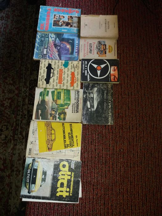Carti automobilistice cu masini vintage retro dacia aro skoda lada etc