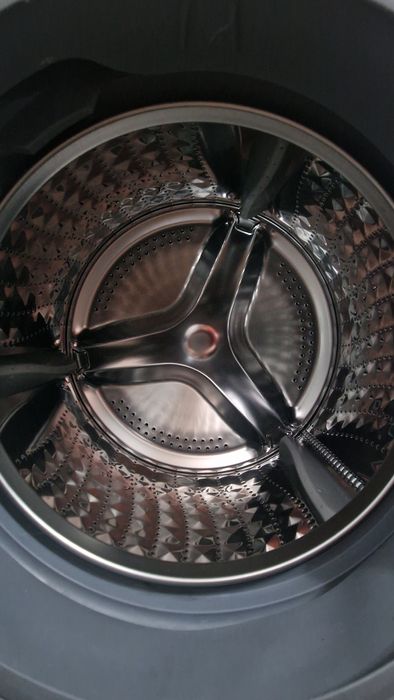 Mașină de spălat rufe Samsung AddWash Inverter – 9 kg