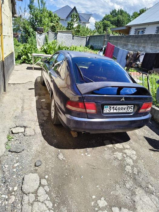 Продам митцубиси галант