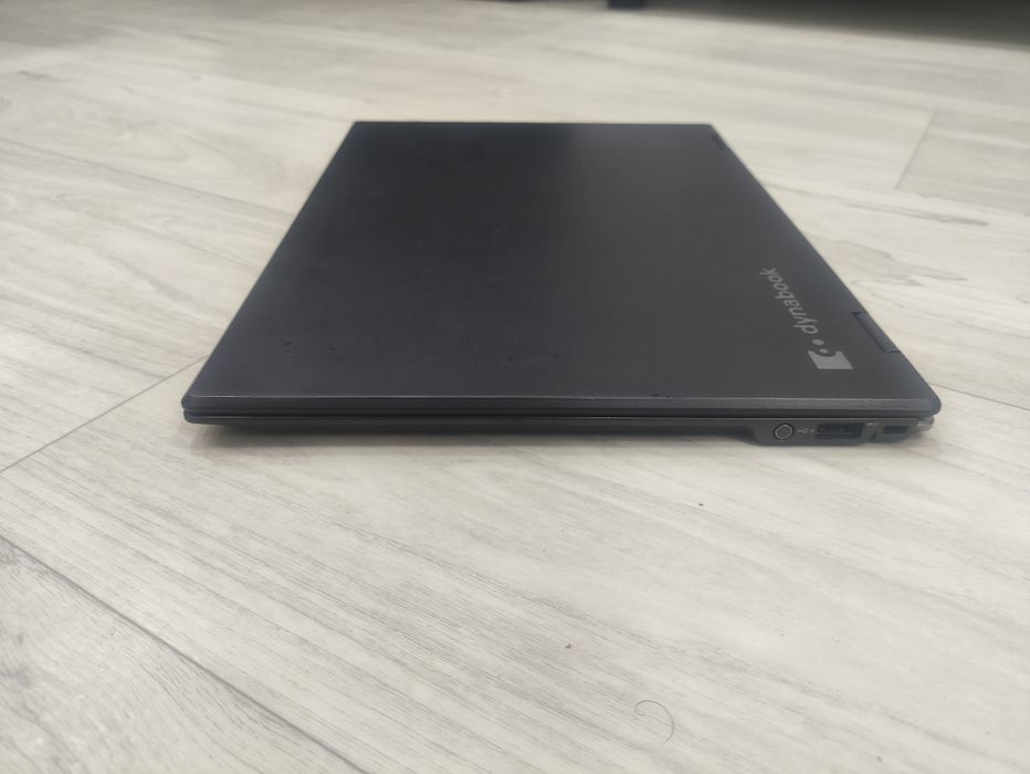 Toshiba Portege X360 I5 8/256