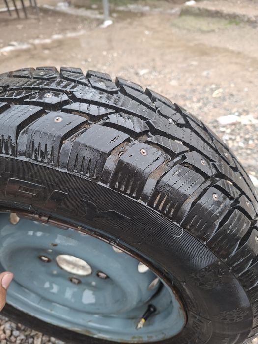 175/70/R13 зимний балон с дисками