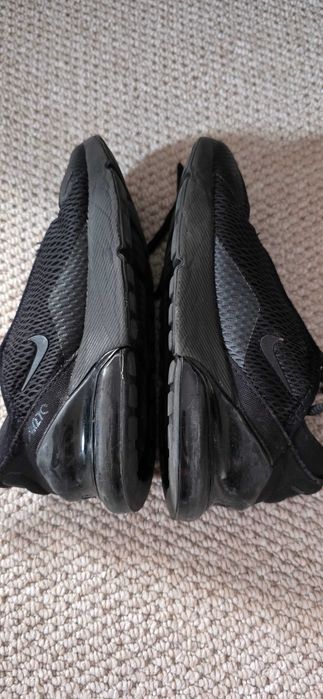 Nike 270 маратонки  33.5