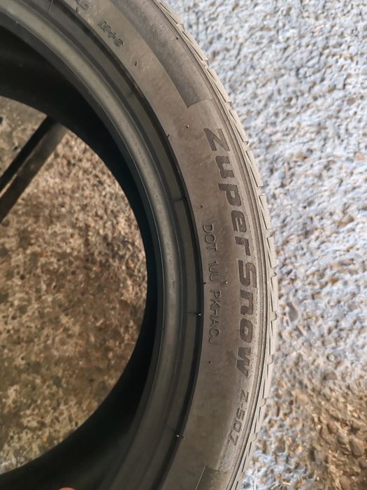 2 anvelope 255 40 18