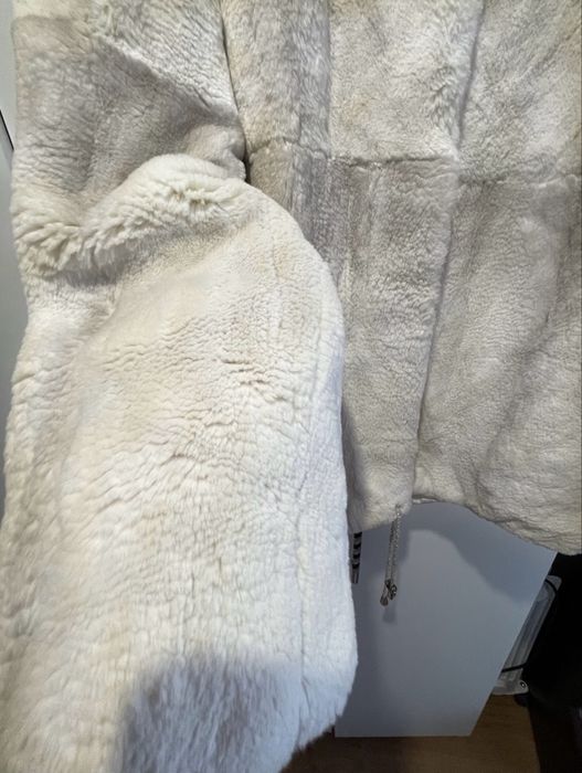 Шуба бобер с норковым капюшоном