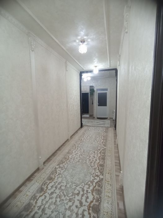 Продаётся дом со стороны Ташкента в начале г.Чирчика