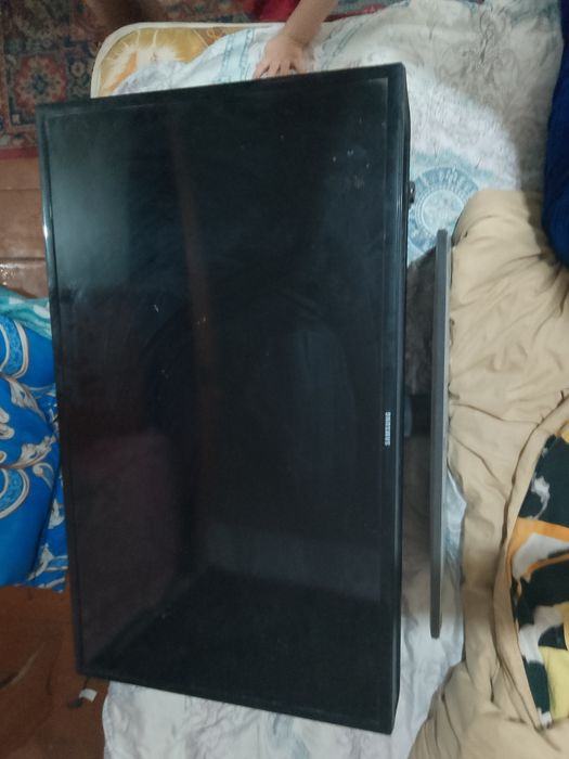 Продается телевизор Samsung