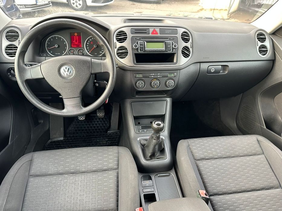 Vw Tiguan 4motion 4x4. 1.4tsi manual. Fab2009. Prezintă defecte optice