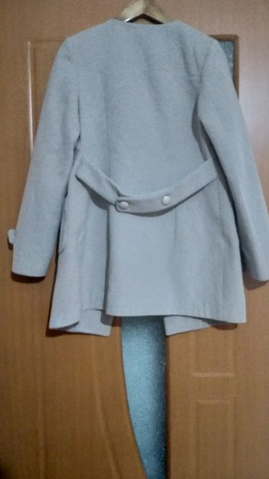 Продам пальто 10000т