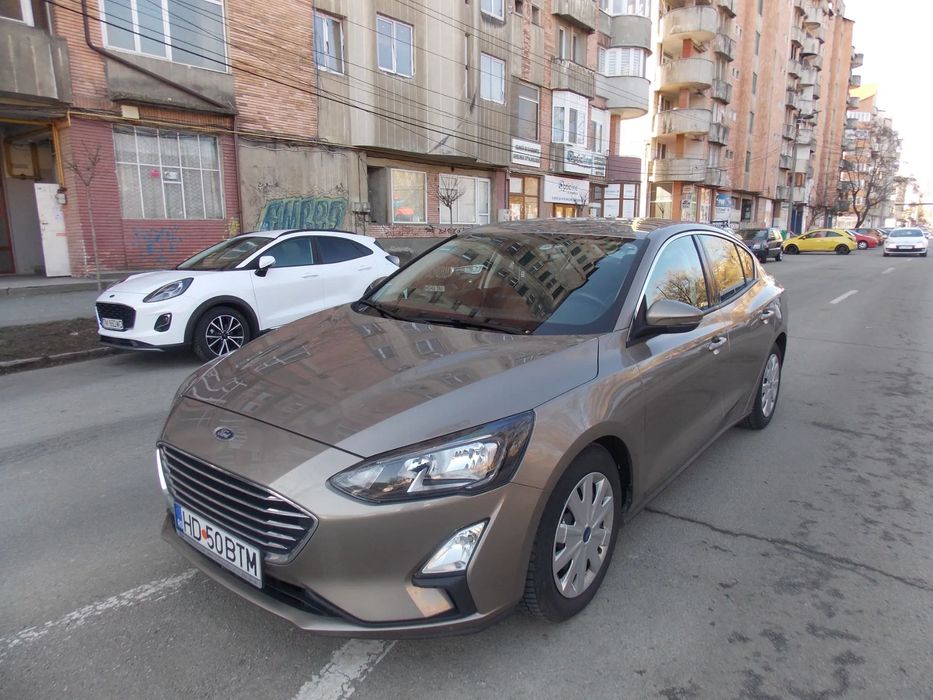 Ford Focus Ford Focus TITANIUM 4 uși 1.0 ECOBOOST 125 CP M6 EURO 6.2