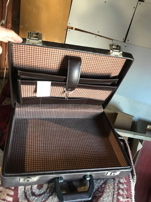 Стари куфари от едно време