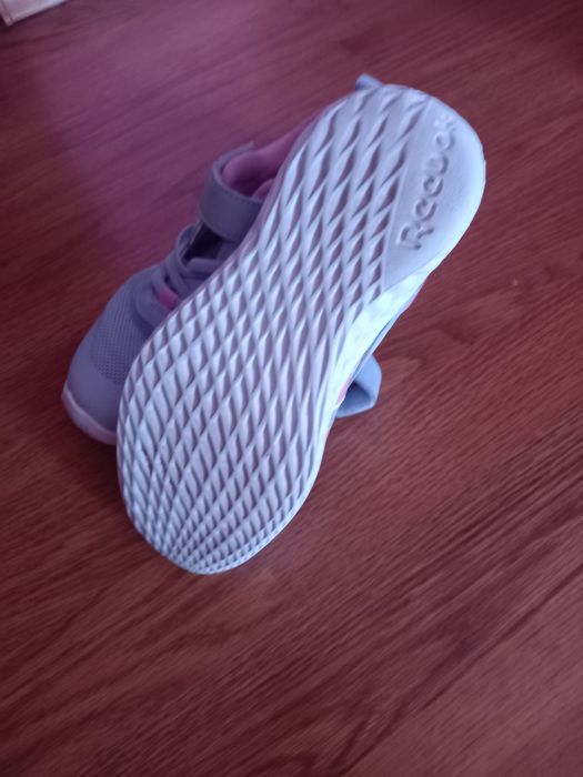 Оригинални маратонки