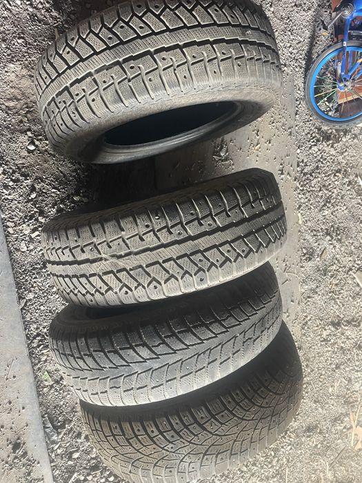 Продам зимние шины