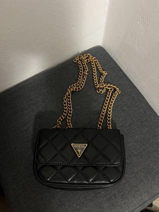 Guess poseta originala!